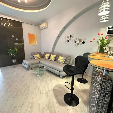 Chalenko Terrace Sea View Arcadia Apartament *